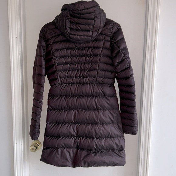 Lululemon Brave the Cold Puffer Coat, 700-fill-Power, *Black Cherry EUC - Picture 2 of 5